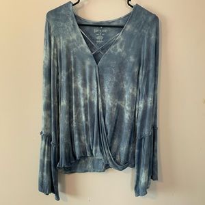 American eagle soft and sexy blouse